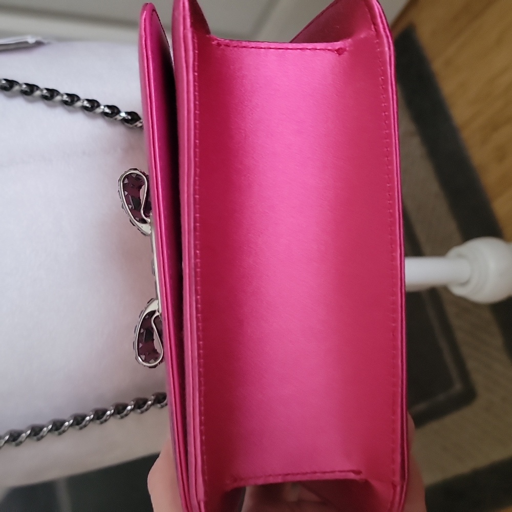 Salvatore Ferragamo Pink Crossbody Bag with Chain Strap - Picture 8 of 15